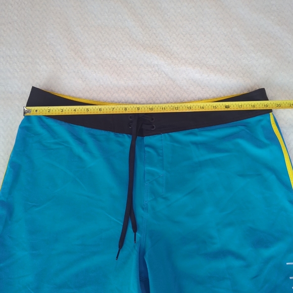 O'Neill Hyperfreak Boardshorts Swim Trunks Bathing Swim Teal Blue Yellow Size 38 - Picture 5 of 7